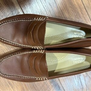Women’s Brown Leather Penny Loafers — Classic Slip-On Flats